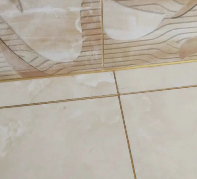 地砖留缝2mm效果图和3mm对比