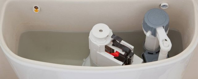 马桶充满水后还一直流水