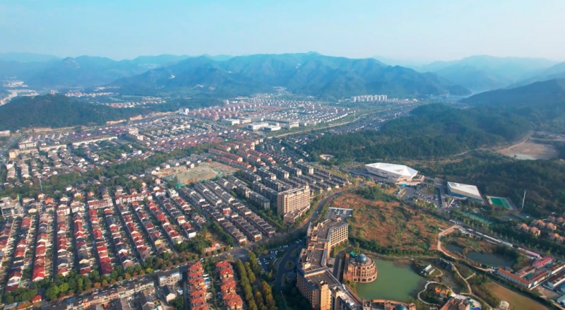 久诺超耐久绿色建材以可持续发展理念，守护乡村外墙专业品质！