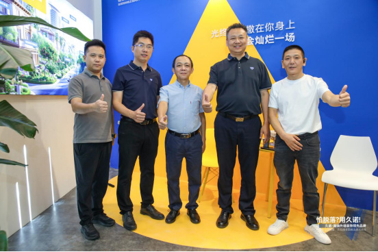 超耐久外墙闪耀建博会！久诺品牌全维赋能，招商势能燃爆全场！
