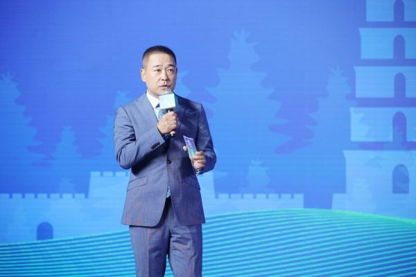 本次论坛主持人季小军