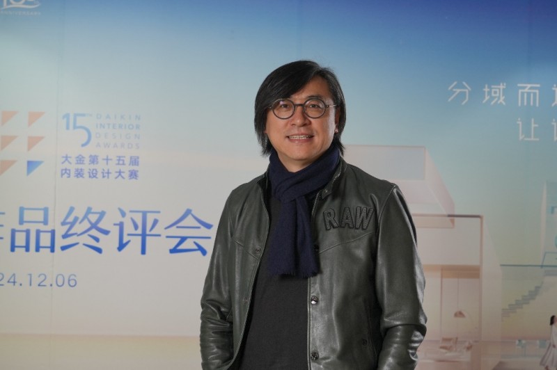 张明老师合影留念