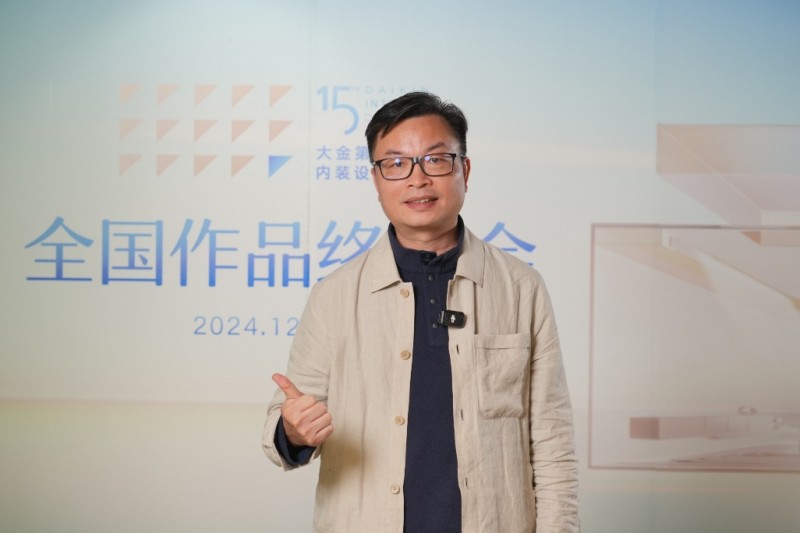 郭又新老师合影留念