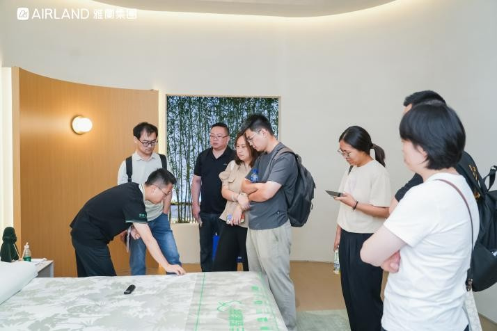 雅兰上海家博会载誉而归，全球品牌矩阵引爆全场