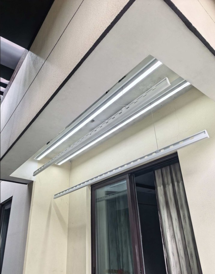 晾晒与养宠两不误：好太太小银河X50这份阳台方案让陪伴不缺席